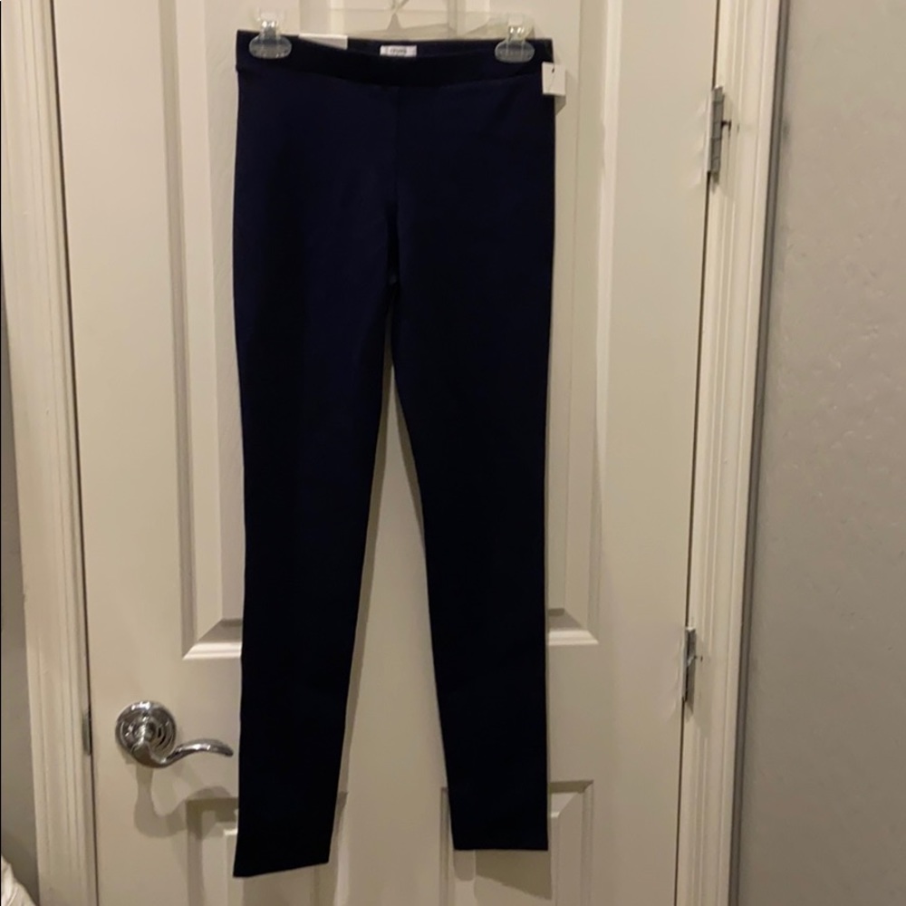 Crown and Ivy XS Navy pant NWT
